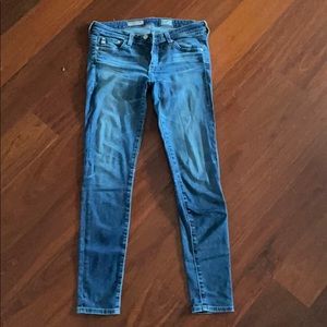 AG Super Skinny Ankle Jeans - 26